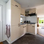 De Eik, Sfeervol Met Tuin, Op De Veluwe *
