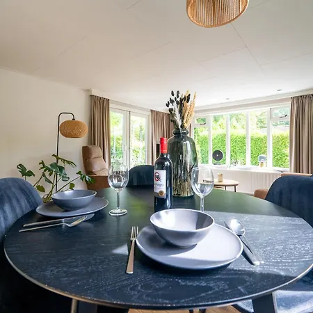 Chalet De Eik, Sfeervol Met Tuin, Op De Veluwe