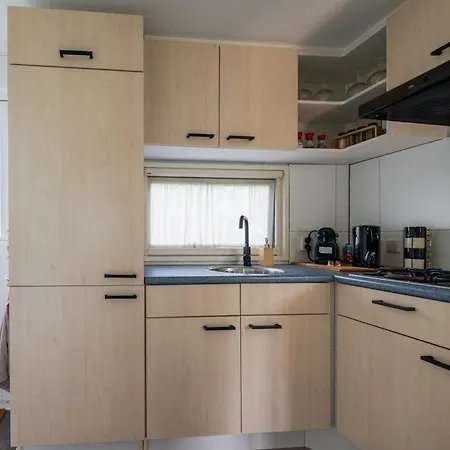 De Eik, Sfeervol Met Tuin, Op De Veluwe *