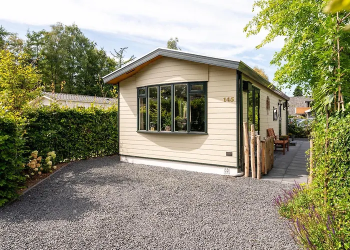 De Eik, Sfeervol Met Tuin, Op De Veluwe