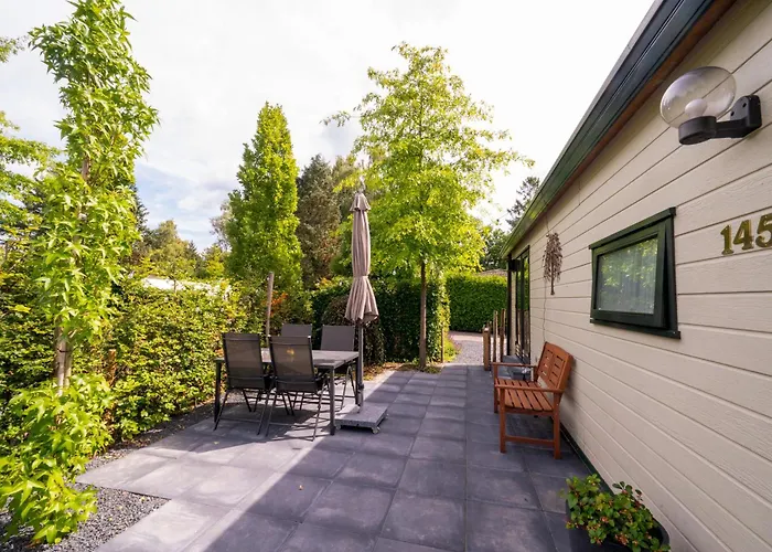 De Eik, Sfeervol Met Tuin, Op De Veluwe * Putten