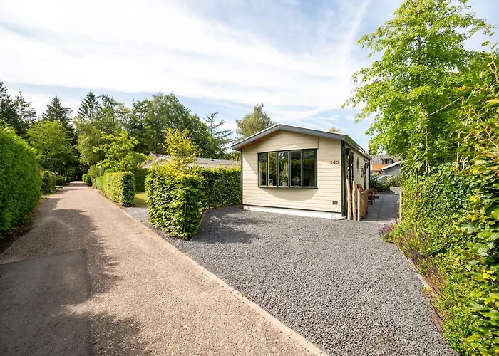 De Eik, Sfeervol Met Tuin, Op De Veluwe Chalet