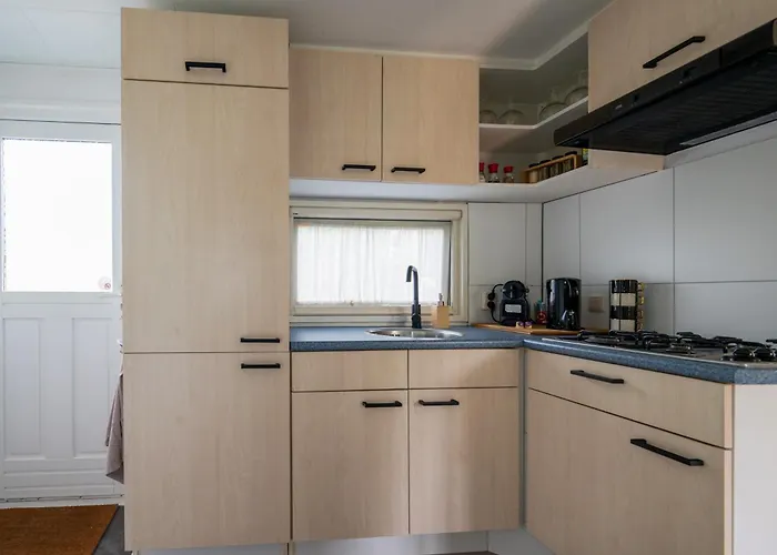 De Eik, Sfeervol Met Tuin, Op De Veluwe *